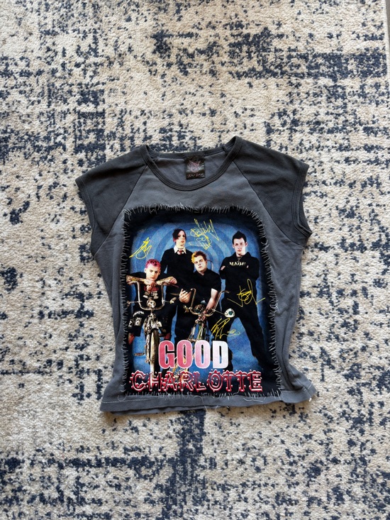Too Bad Tops - Grunge Y2K Good Charlotte Women’s Graphic Tee - Black